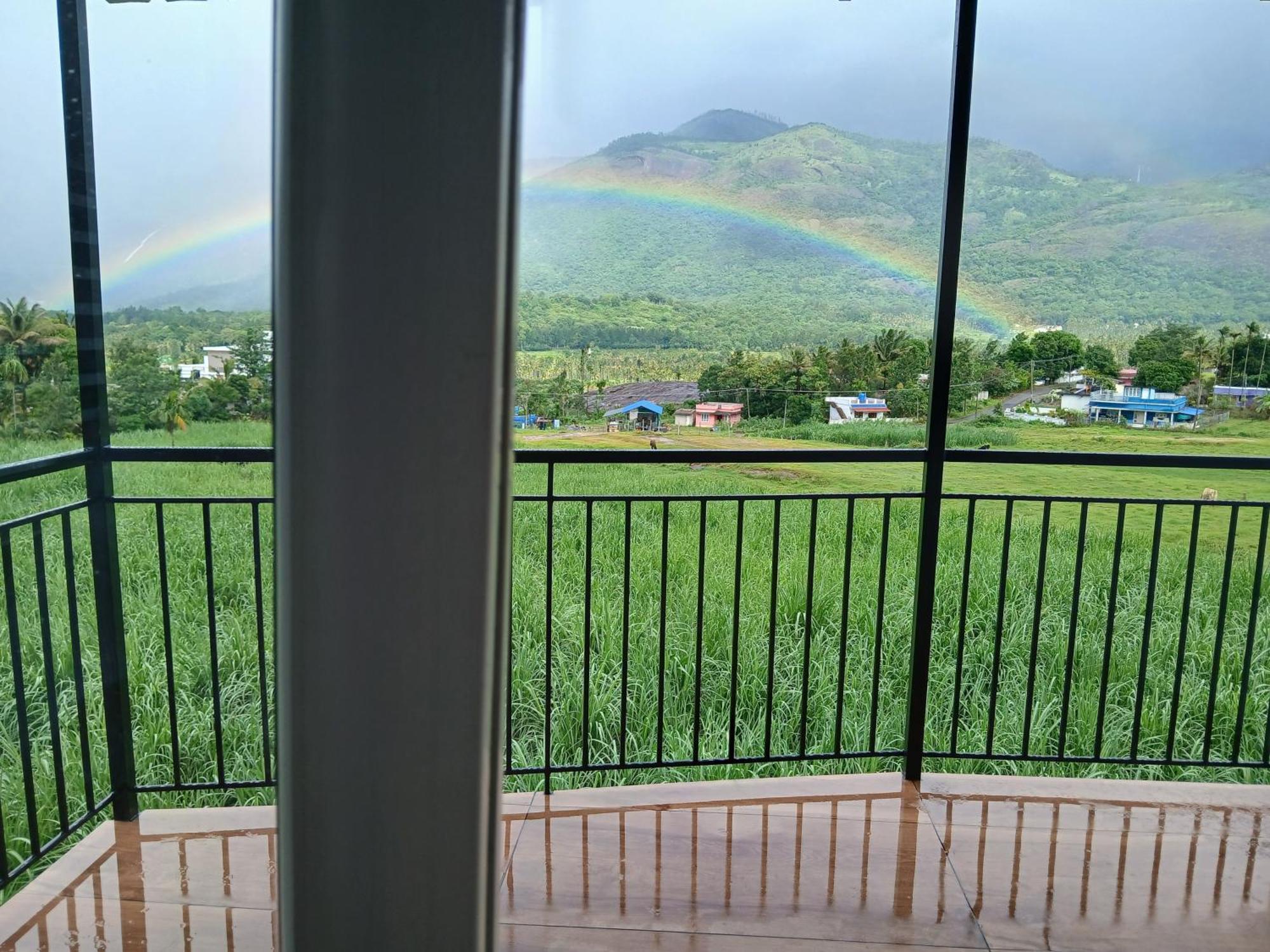 Le Sancta Homestay Maraiyūr Dış mekan fotoğraf